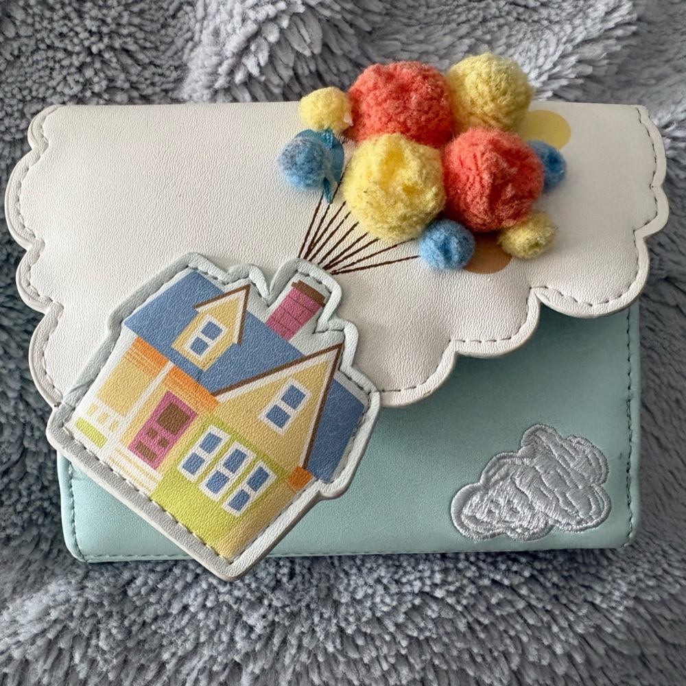 🩵Loungefly Pixar Up Wallet – House Balloon Pom Pom – BoxLunch Bundle 3 for $20